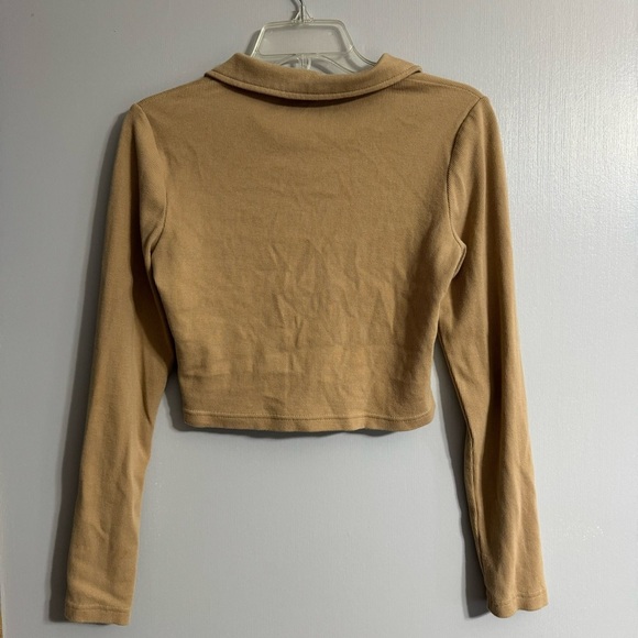 Forever 21 The 90’s Kid Crop Long Sleeve Shirt Size Medium - Picture 2 of 5